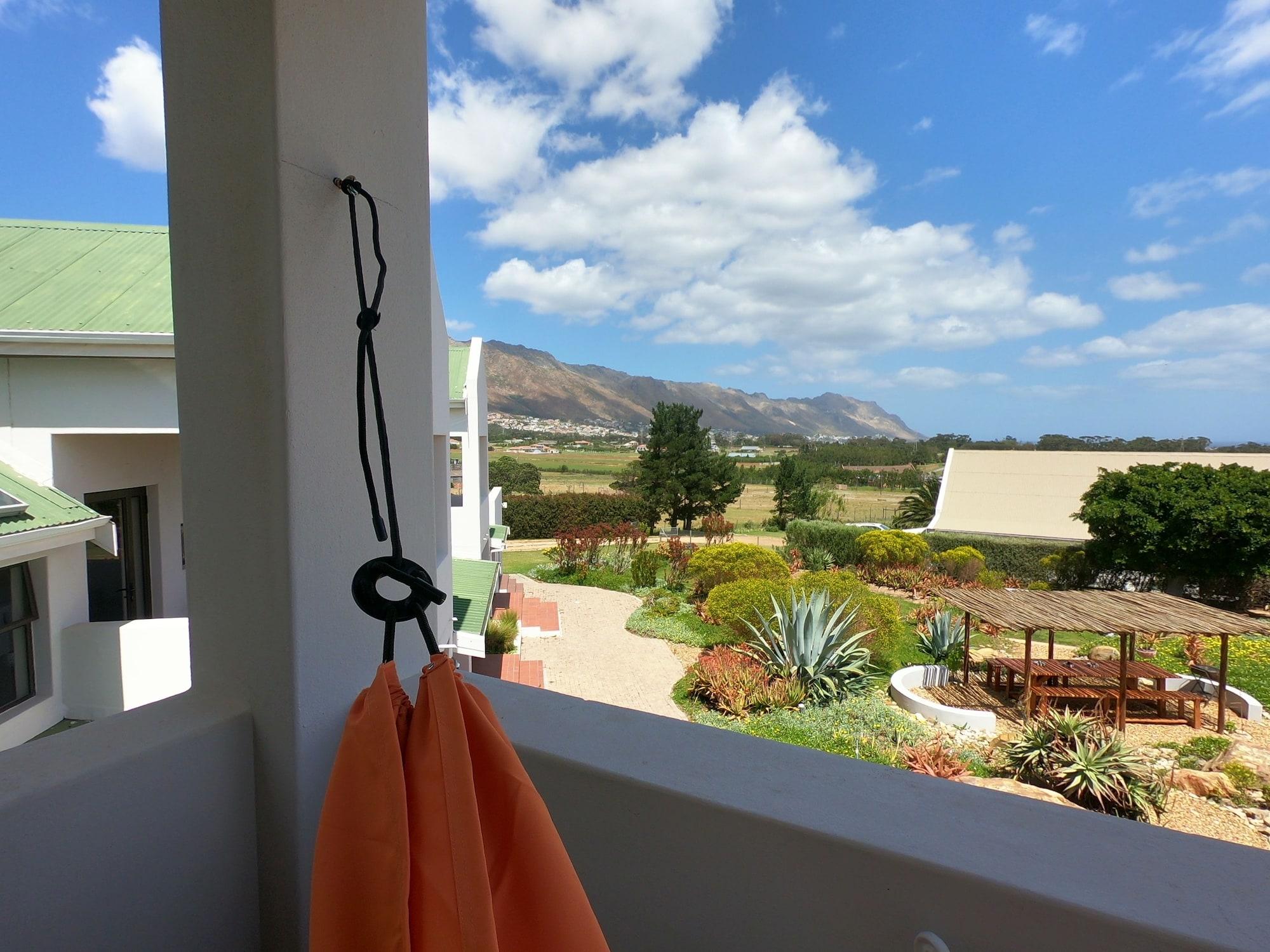 Wind-Rose Guest House Gordons Bay Exterior photo